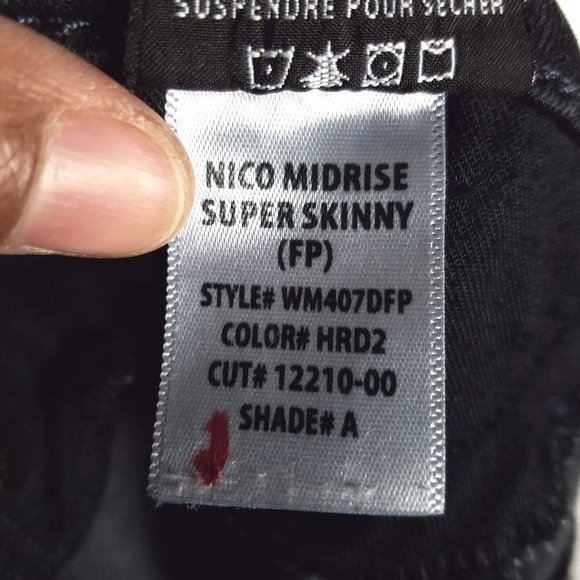 Hudson Nico Midrise Super Skinny Jeans Size 26 - Picture 7 of 7